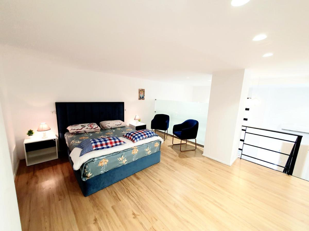 Apartament Me Qera Dublex Lungomare Vlorë Exterior foto
