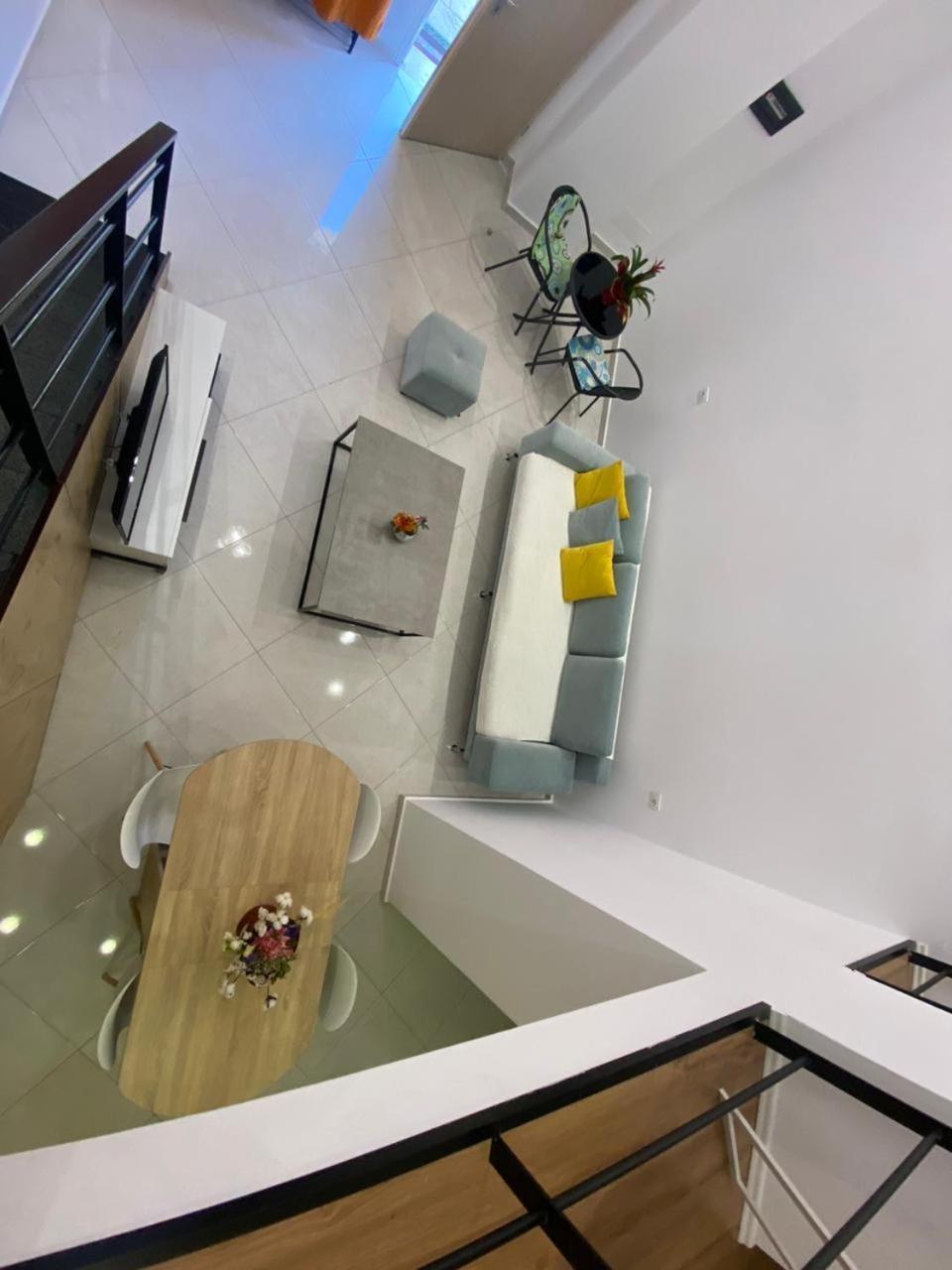 Apartament Me Qera Dublex Lungomare Vlorë Exterior foto